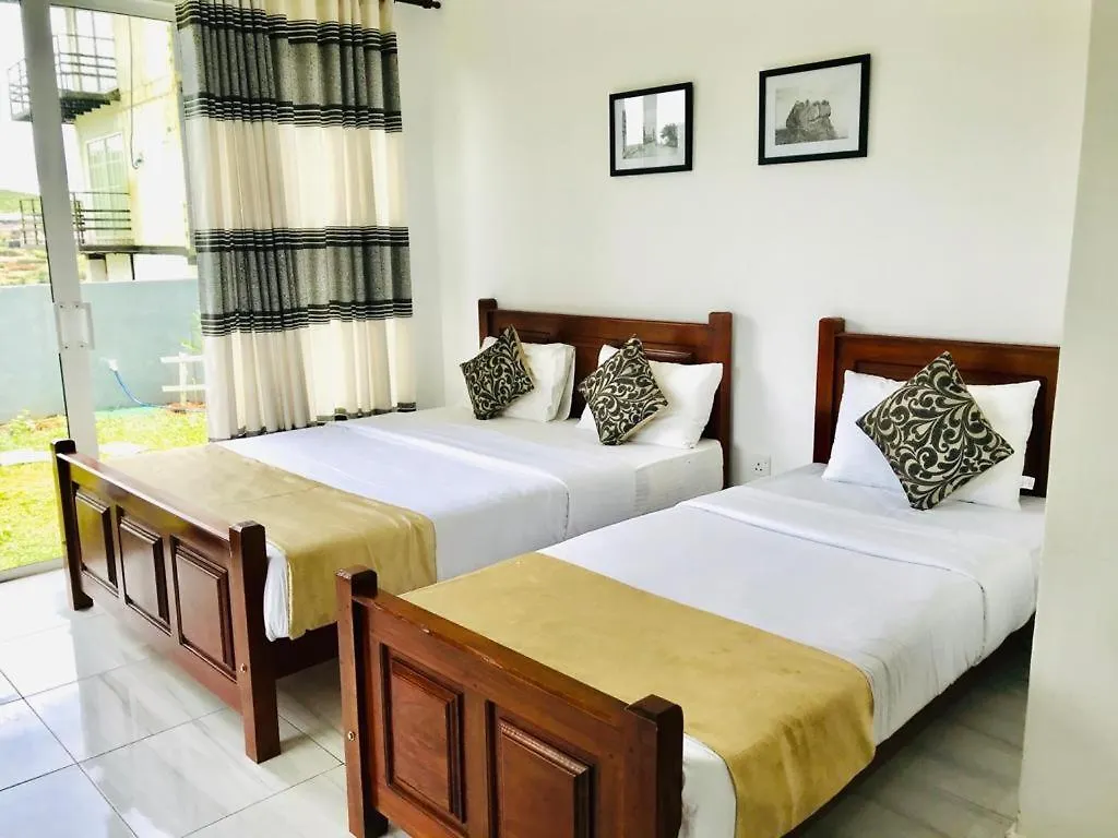 Ivy Bungalow Nuwara Eliya Bed & Breakfast